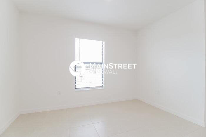 1187 Moyle Way - Photo 4 of 16