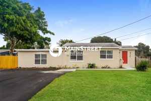 featured image of 700 Suncrest Dr