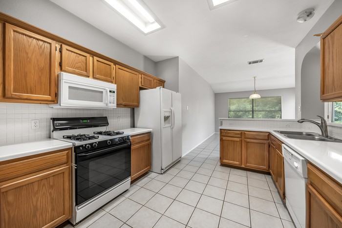 3924 Mocha Trl - Photo 6 of 19