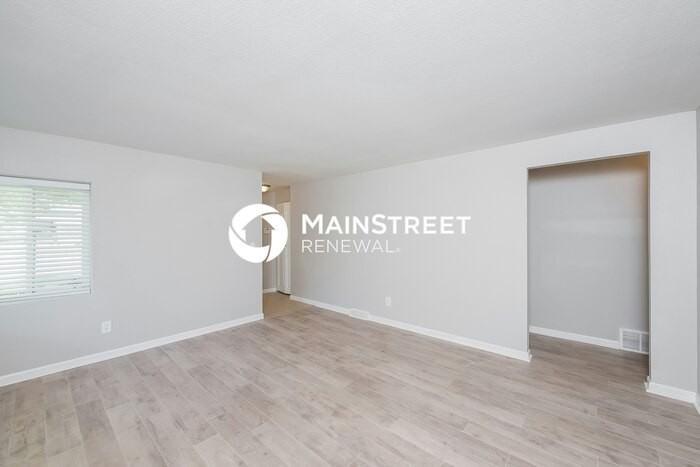 9320 W 104th Pl - Photo 4 of 17