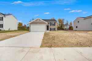 featured image of 5392 Eagle Glen Dr Sw