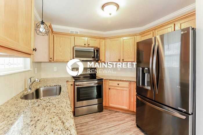 1923 Nw 82nd Ter - Photo 4 of 17