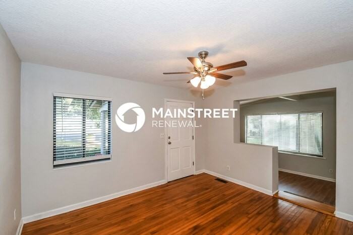 1220 Adrian Ct - Photo 6 of 16