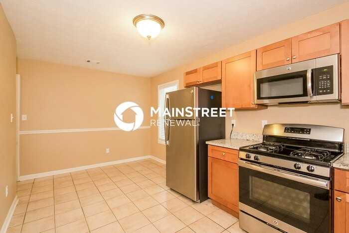 7685 Mountain Creek Way - Photo 7 of 15