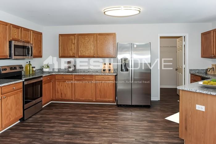 148 Sagebrook Dr - Photo 2 of 19