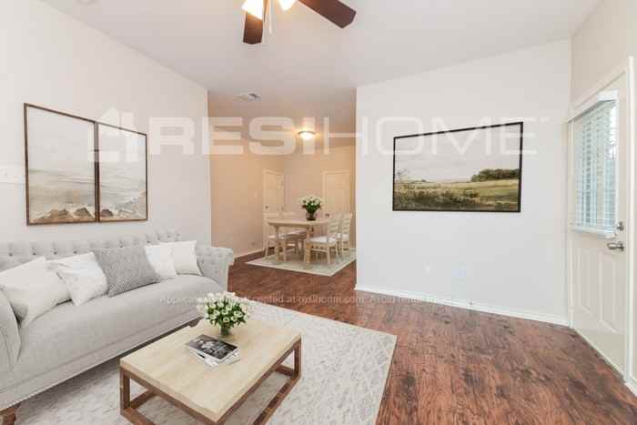 503 Fleming St - Photo 5 of 18