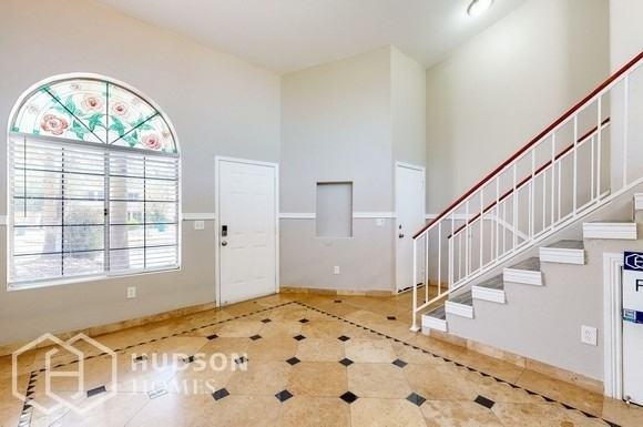 19056 North 37th Street - Photo 6 of 40