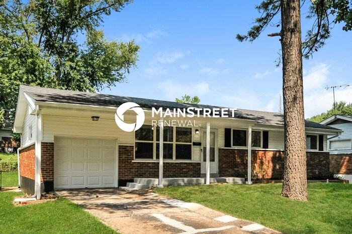 9827 Portage Dr - Photo 2 of 17