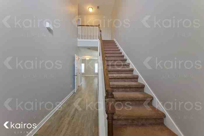 11353 Crimson Ridge Road - Photo 2 of 23