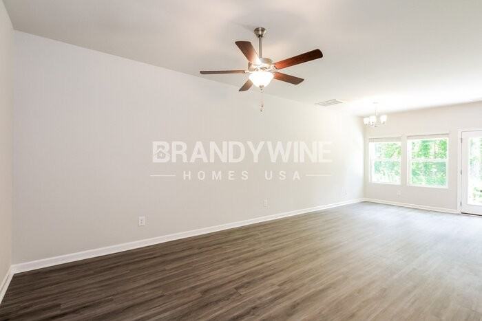 828 Coosaw Pl - Photo 6 of 39