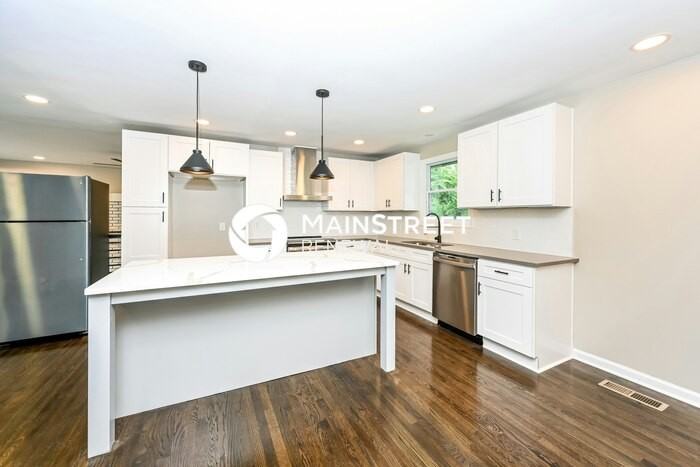 4932 Aquatic Rd - Photo 7 of 16