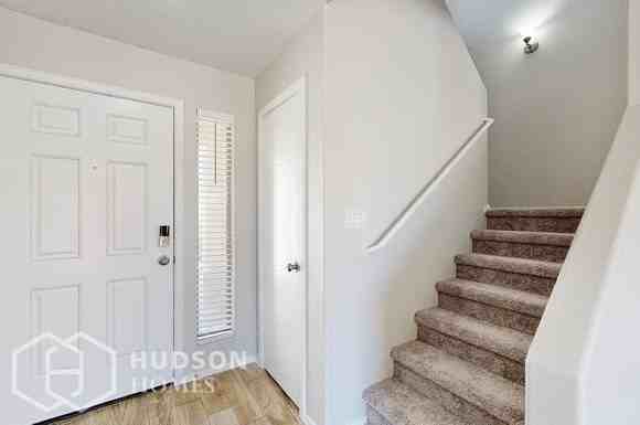 12405 West Corrine Drive - Photo 5 of 37