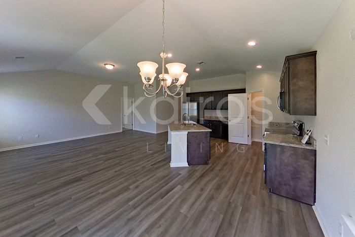 105 Bluff Rd - Photo 6 of 23