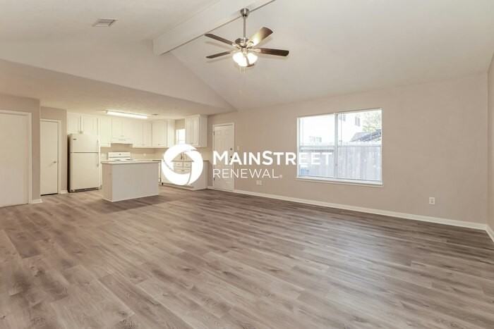 16360 Hidden River Court - Photo 4 of 16