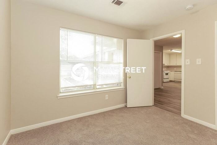 16360 Hidden River Court - Photo 5 of 16