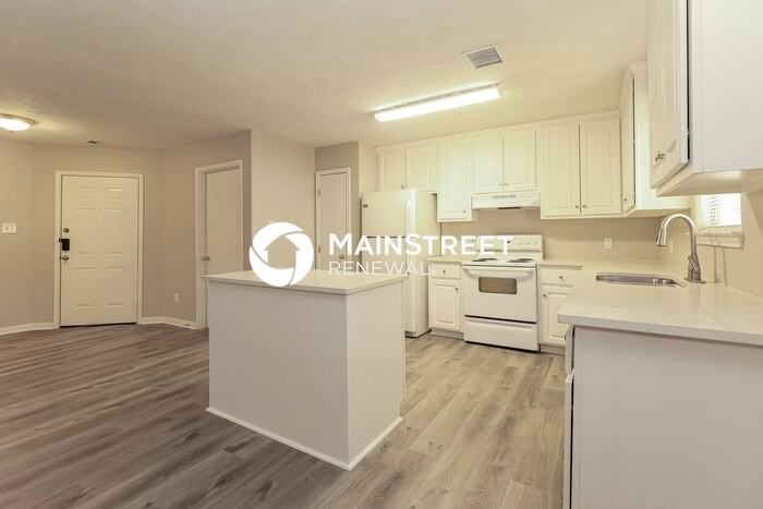 16360 Hidden River Court - Photo 7 of 16