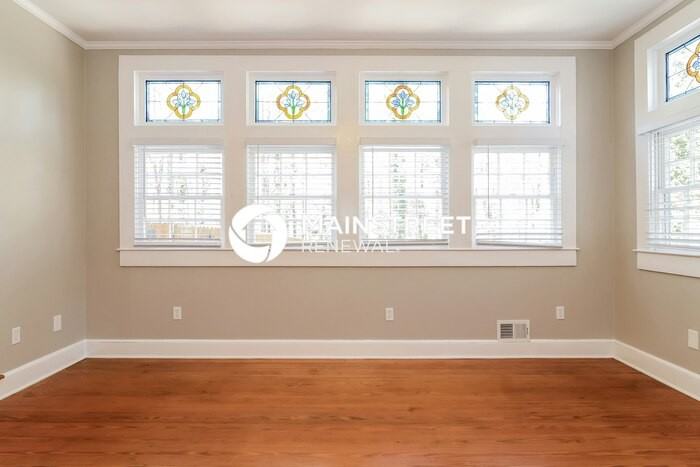 1666 Greenbrook Dr - Photo 7 of 17