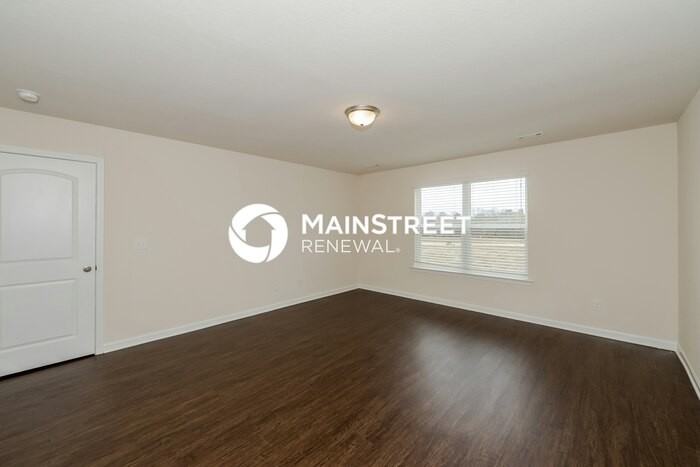 2702 Swarm Ct - Photo 6 of 16