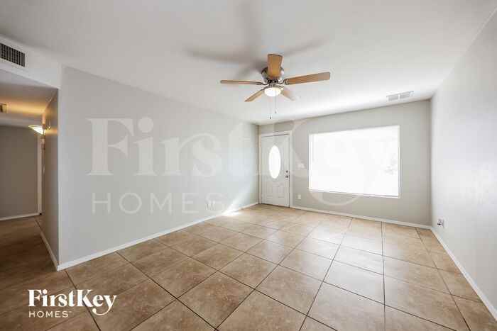 17834 North 33rd Drive - Photo 3 of 15