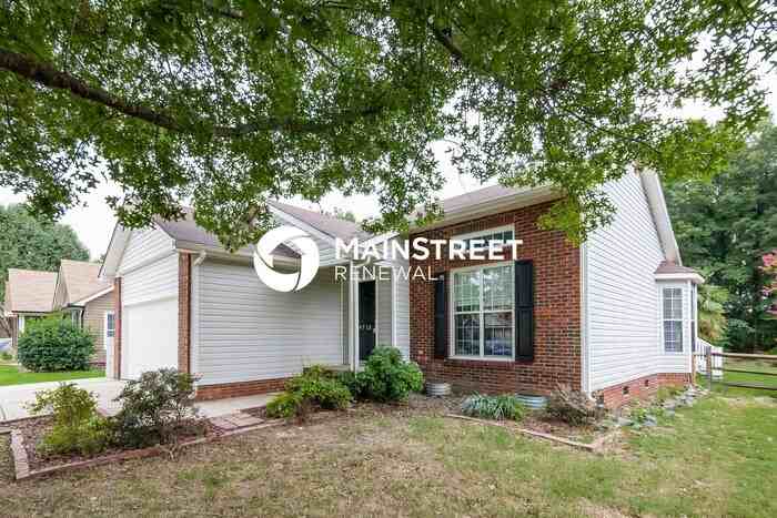 4713 Jacquelyne Dr - Photo 2 of 16