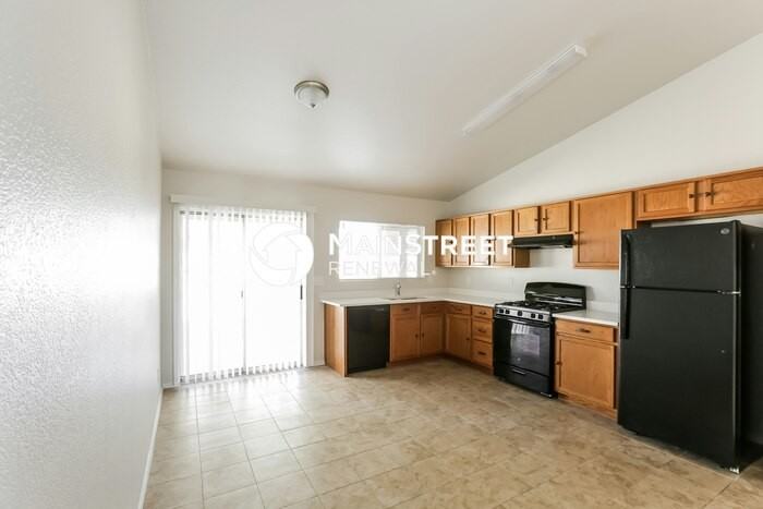 7451 W Sanna St - Photo 6 of 16