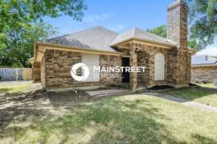 808 Quail Brook Dr - Photo 1 of 1