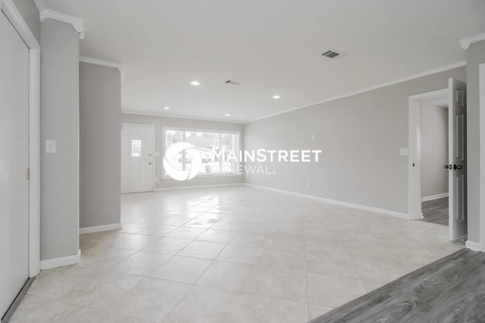 509 Roy Boulevard - Photo 2 of 17