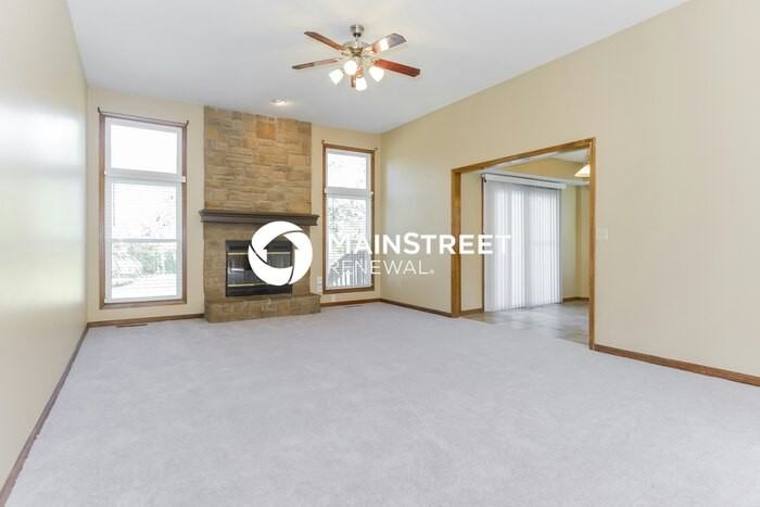 4050 Sw Laharve Dr - Photo 2 of 18