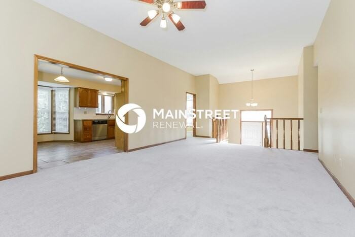 4050 Sw Laharve Dr - Photo 3 of 18