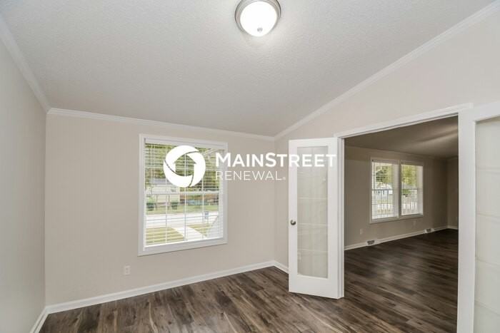 617 E Walnut Ave - Photo 5 of 16