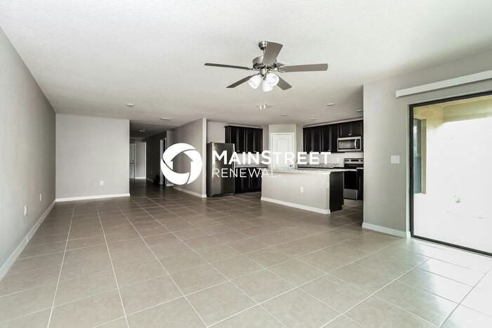 163 Violet Ct - Photo 3 of 16