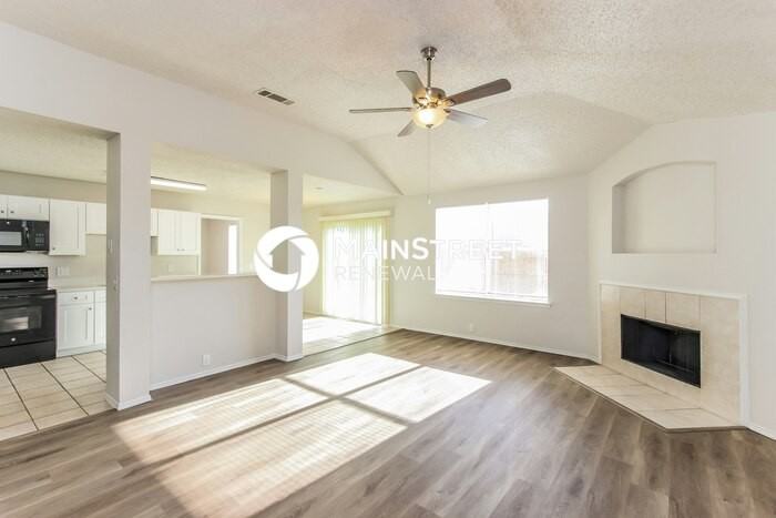 1504 Clemson Drive - Photo 4 of 16