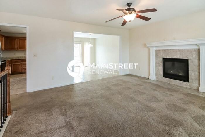 421 Sunflower Dr - Photo 3 of 17