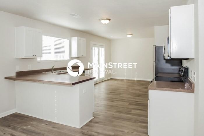 410 Jasmine Drive - Photo 7 of 17