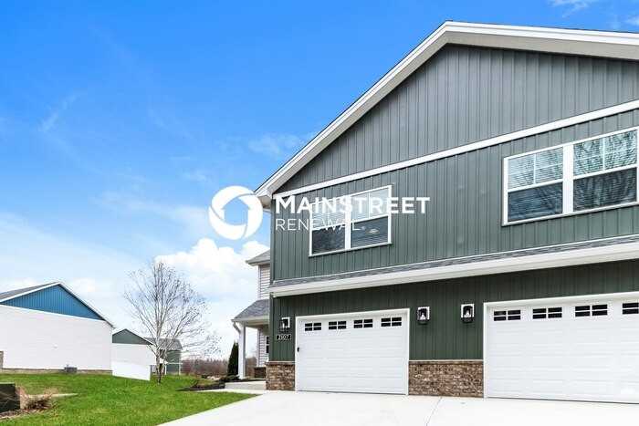 2107 Paddle Wheel Dr - Photo 2 of 17