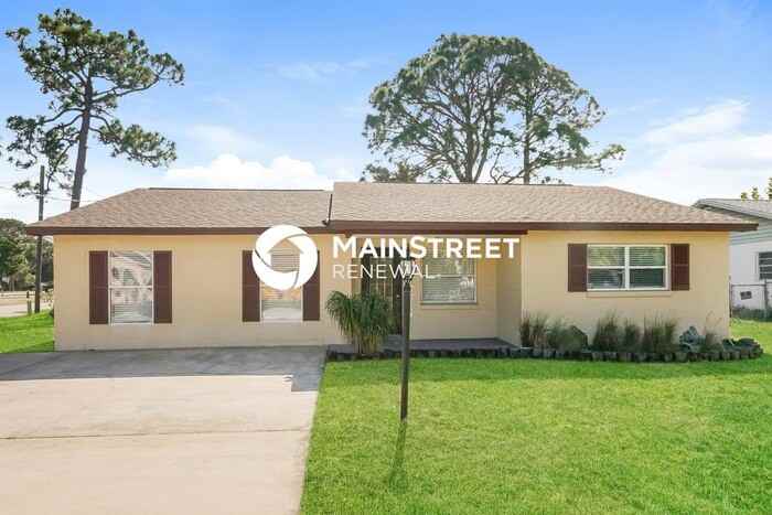 301 Farmbrook Rd - Photo 2 of 16