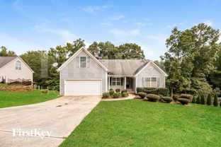 96 Maple Leaf Ct - Photo 1 of 1