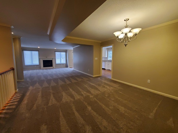 2336 Keystone Ct - Photo 5 of 32