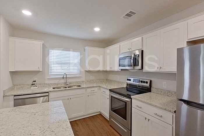 103 Western Red Cedar Dr - Photo 7 of 25