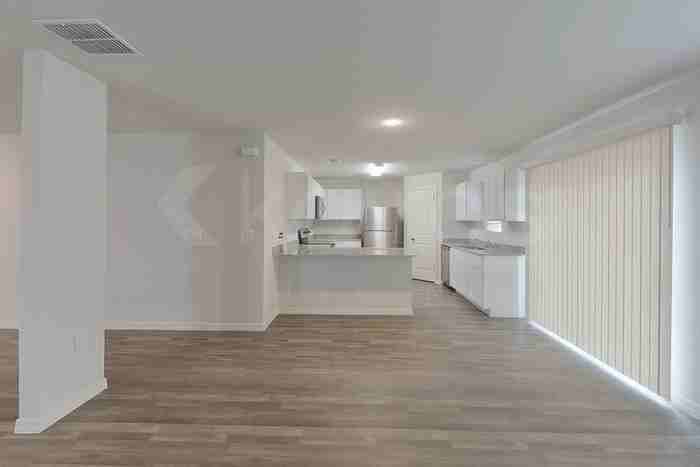 7159 Meroni Boulevard - Photo 7 of 25