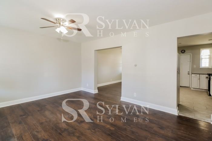 3544 Chesterfield Ave - Photo 3 of 15