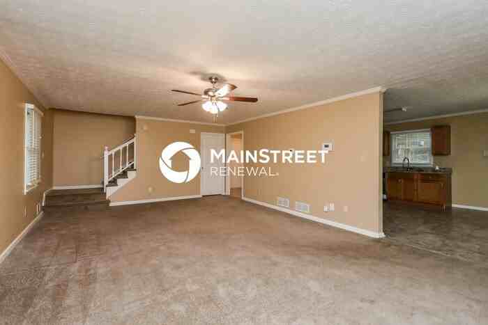 3438 Mansfield Lane - Photo 2 of 18