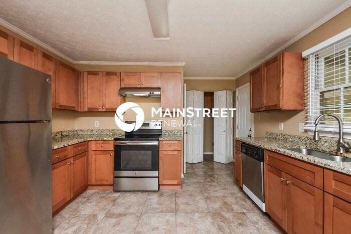 3438 Mansfield Lane - Photo 4 of 18