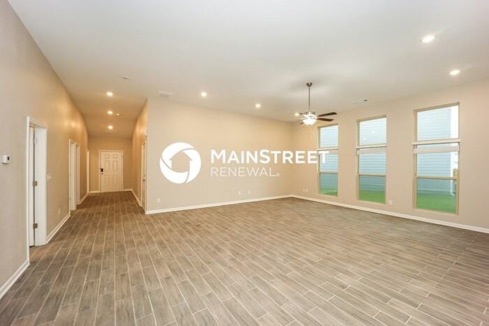 11415 Kilpatrick Ln - Photo 4 of 16