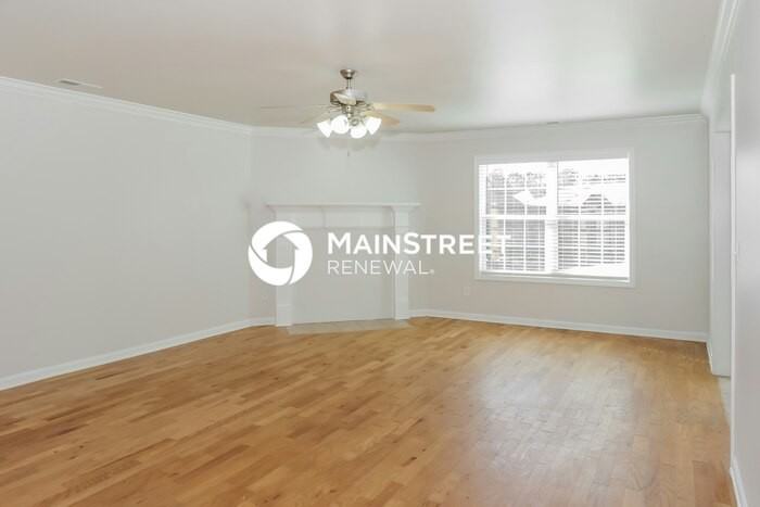 114 Bent Saddle St - Photo 2 of 17