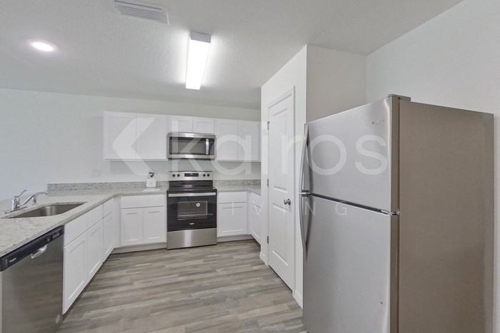 150 Snedeker Street - Photo 6 of 23