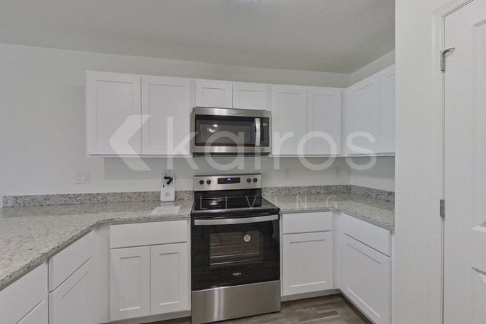 150 Snedeker Street - Photo 7 of 23