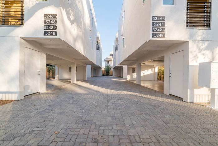 5248 Cleon Ave #5248 - Photo 3 of 48