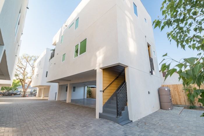 5248 Cleon Ave #5248 - Photo 6 of 48