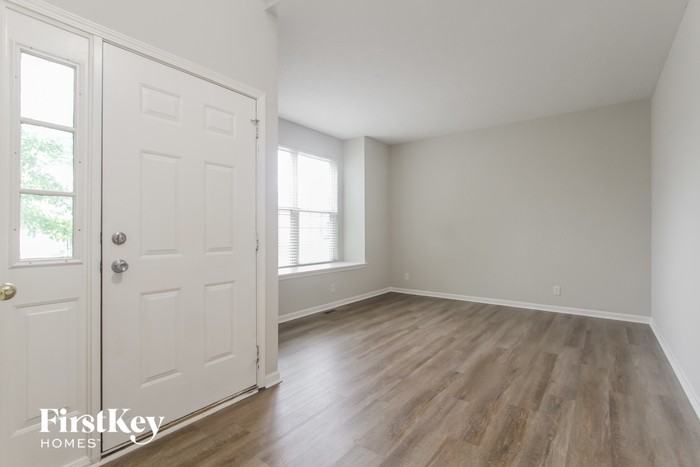 3639 Homestead Cir E - Photo 2 of 15